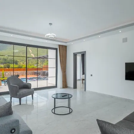 Vila Saribelen Village 3 Bedroom Kalkan