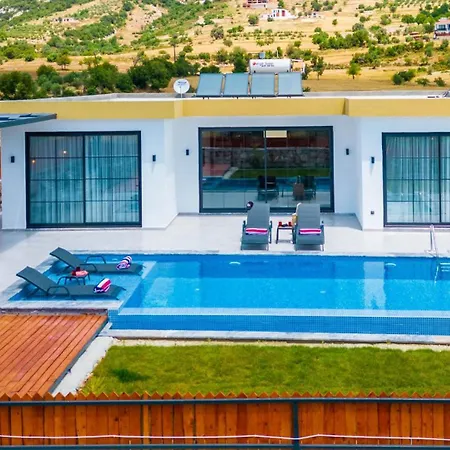 Vila Saribelen Village 3 Bedroom Kalkan